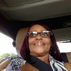 Meet your Posher, Annette